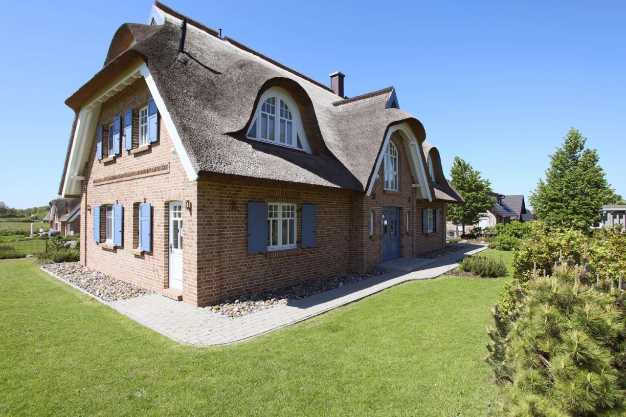 Strandhaus Buskam Im Moenchgut Auf Ruegen Lobbe Exterior foto
